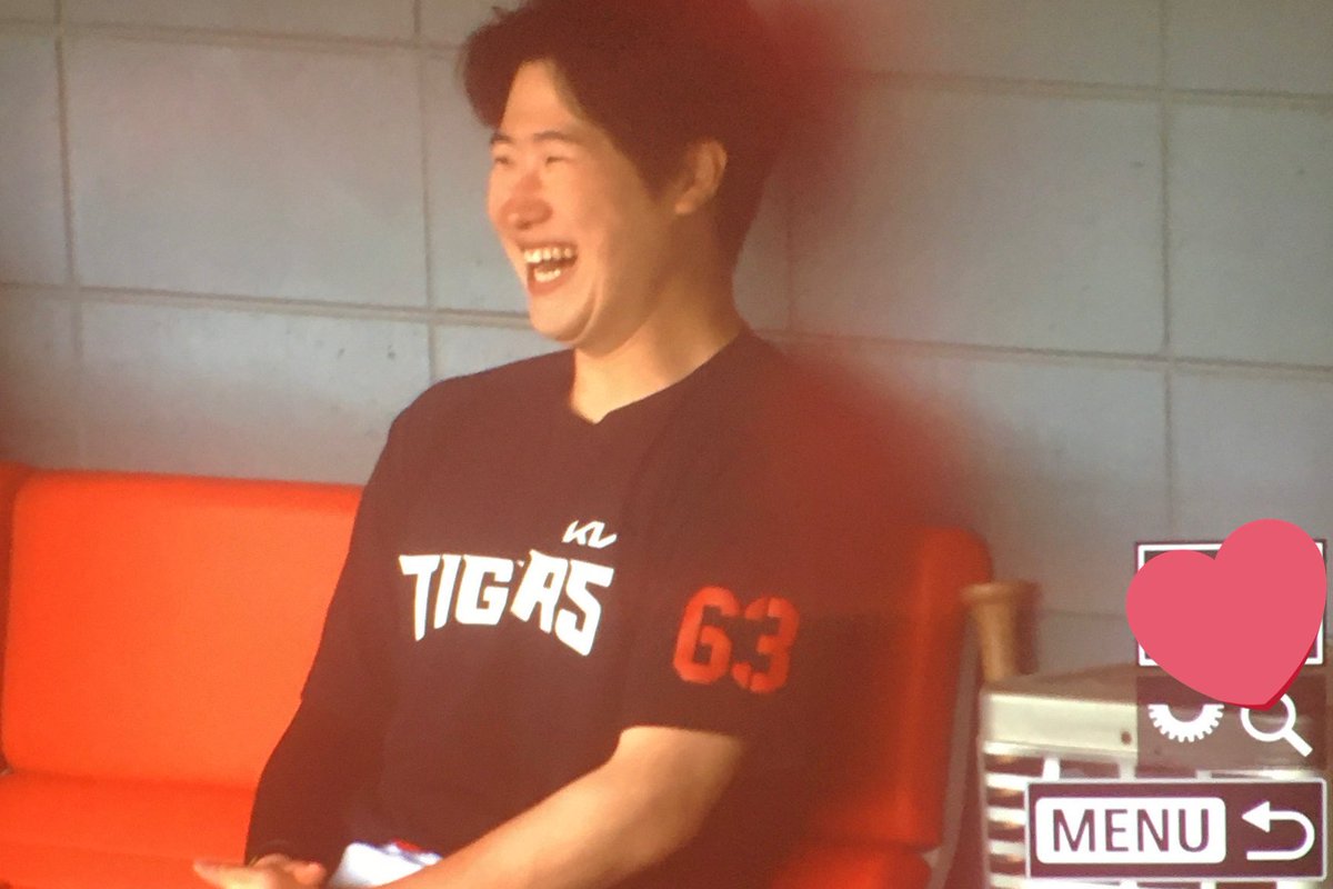 HBB._.zip tweet media