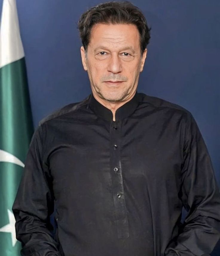 Mahikhan_pti's tweet photo. Don't stop talking about Imran Khan.🚨 https://t.co/bPZ3h51dfm