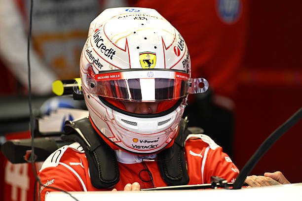 F1 Helmets tweet media