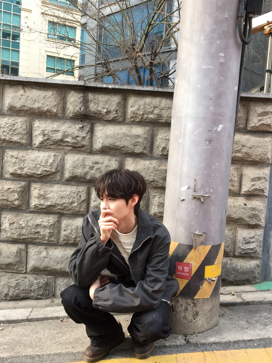 CLOSE YOUR EYES BASE tweet media