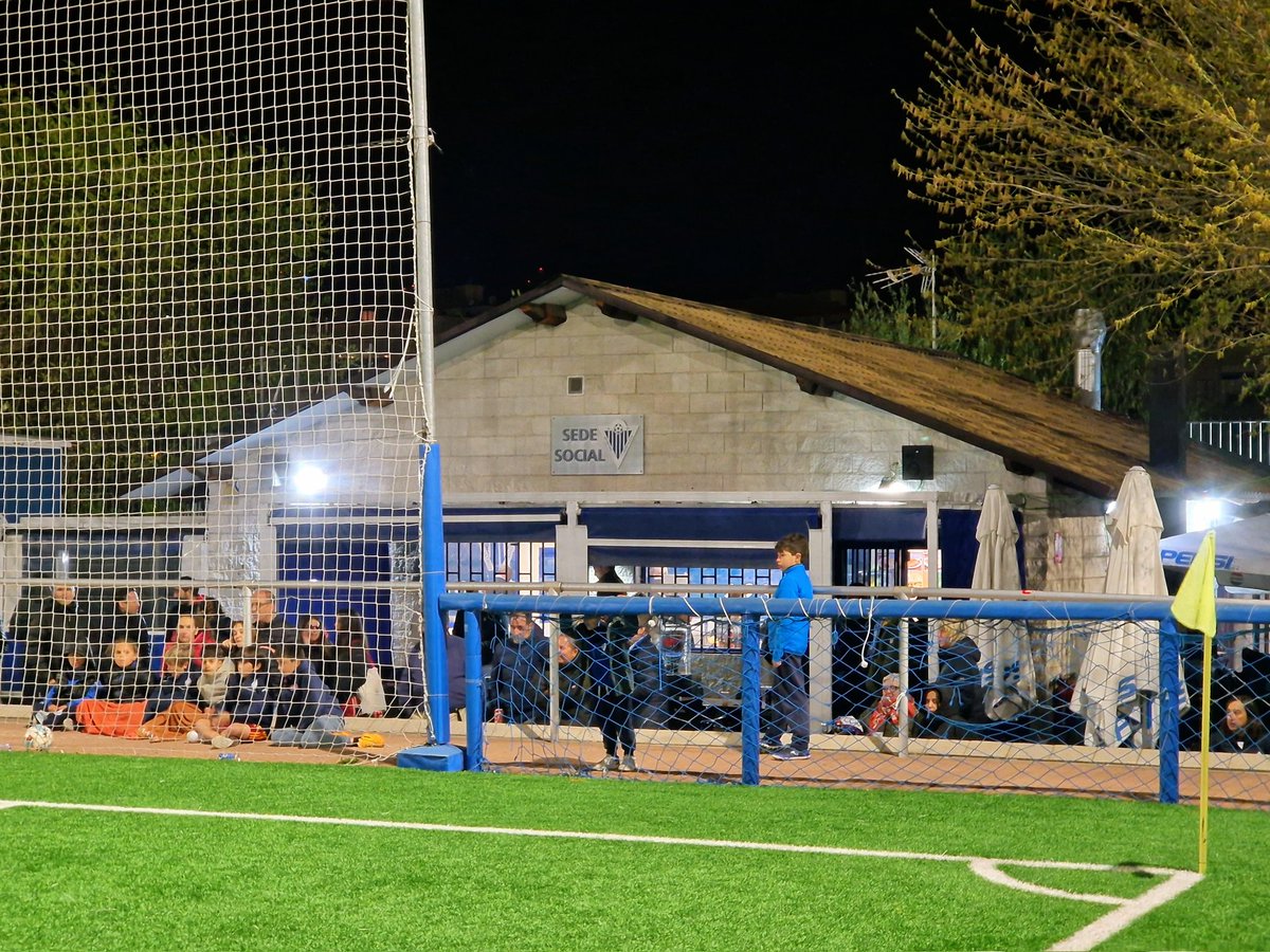 Roy the groundhopper tweet media