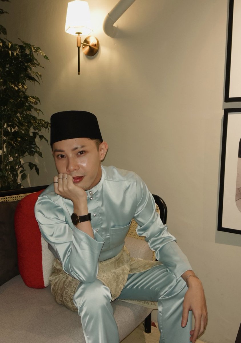 HishamLee tweet media