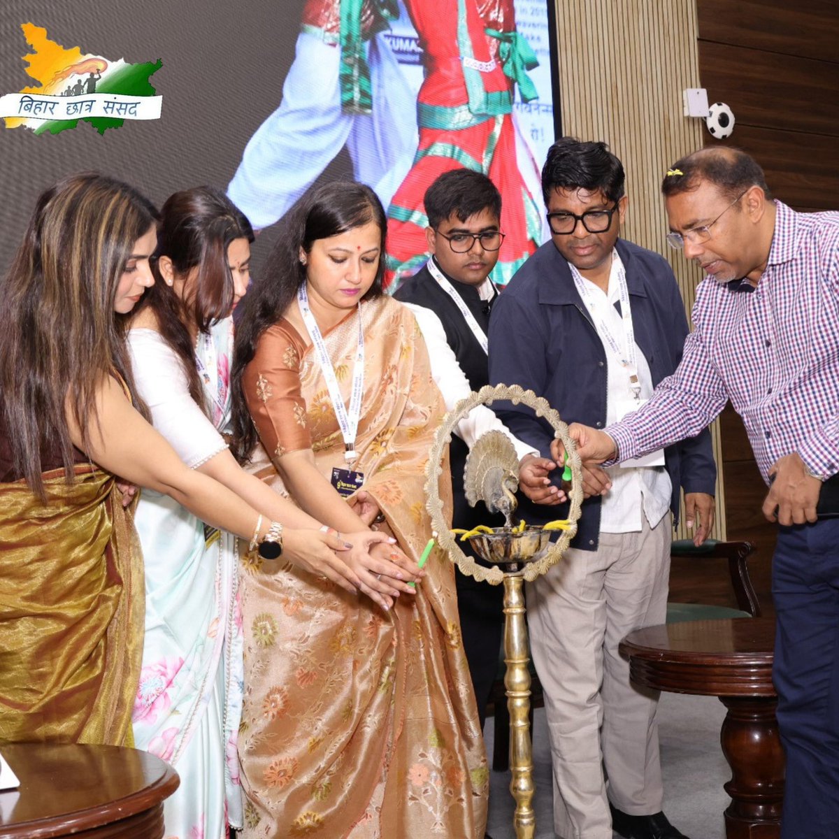 Bihar Chhatra Sansad tweet media