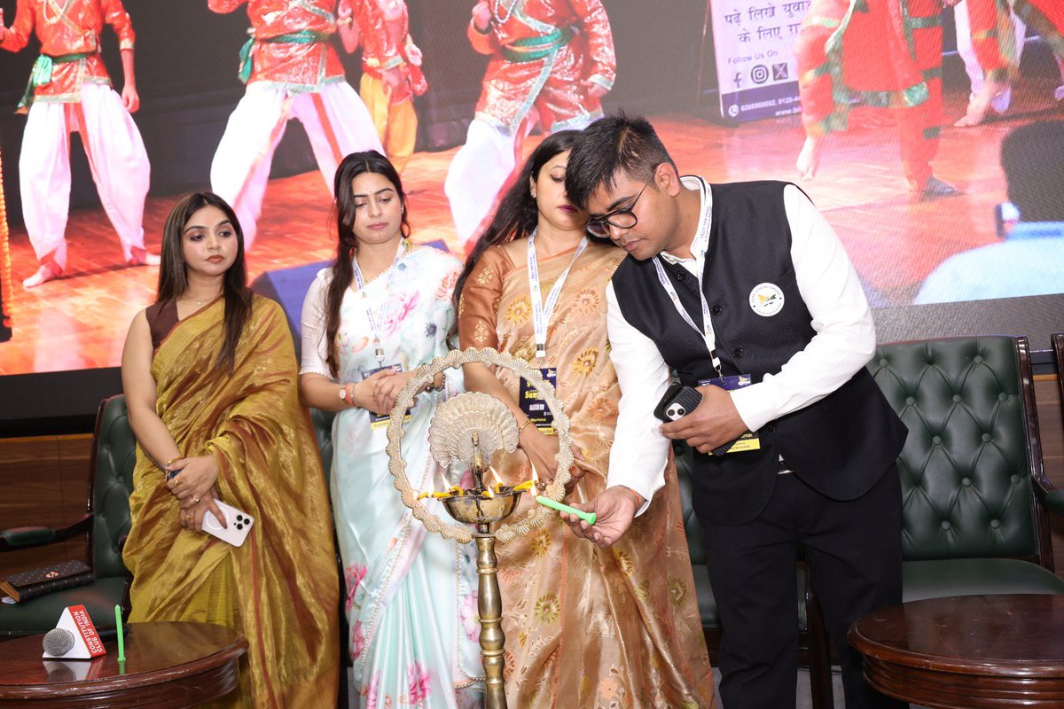 Bihar Chhatra Sansad tweet media