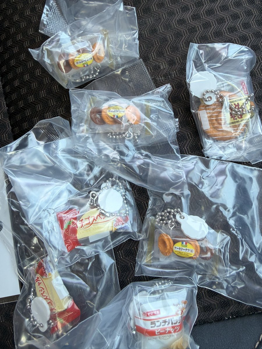 めりみ tweet media