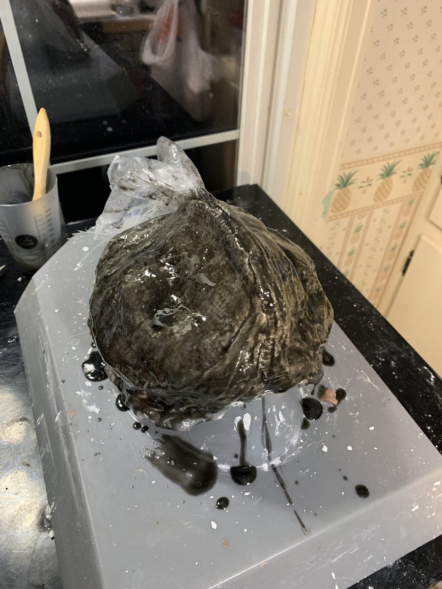 Sometimes Feral Biting tweet media