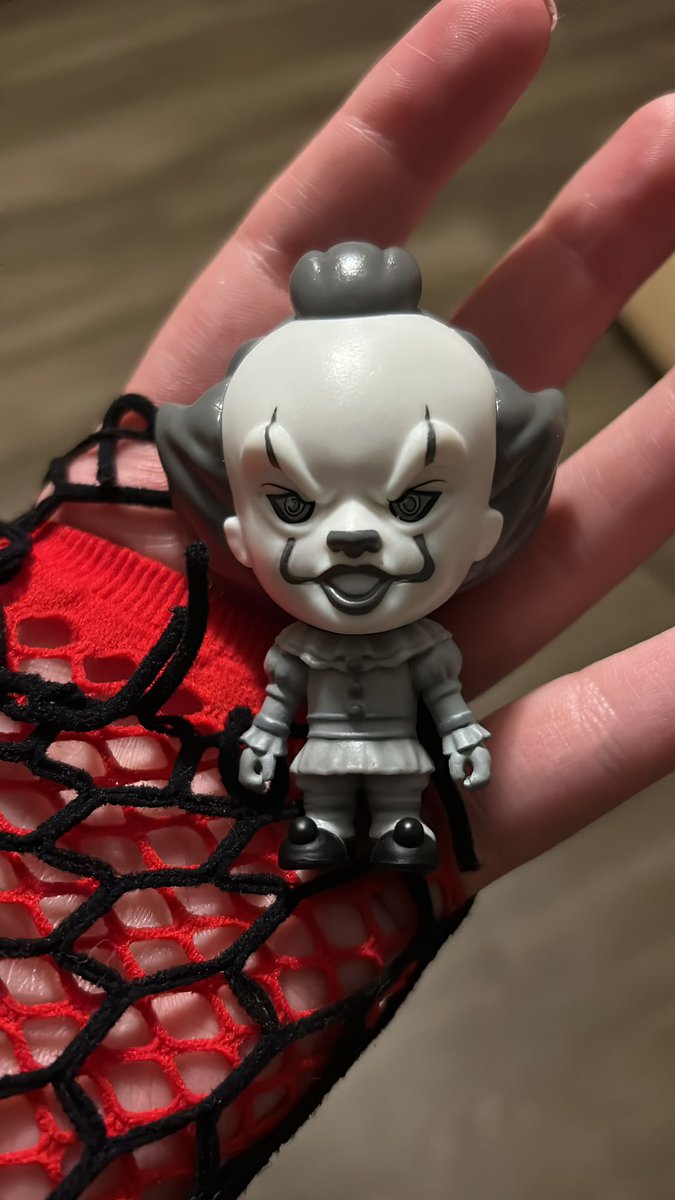 nat🗝️ || Grace’s girlfriend in real life tweet media