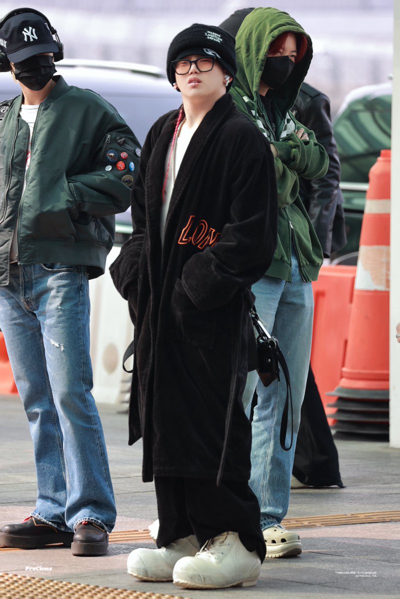 PreCious. tweet media