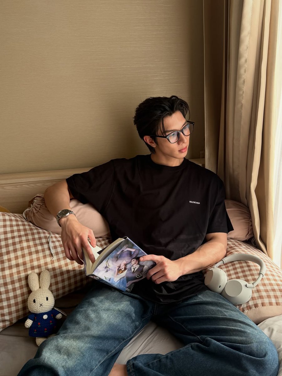 longlee_official tweet media