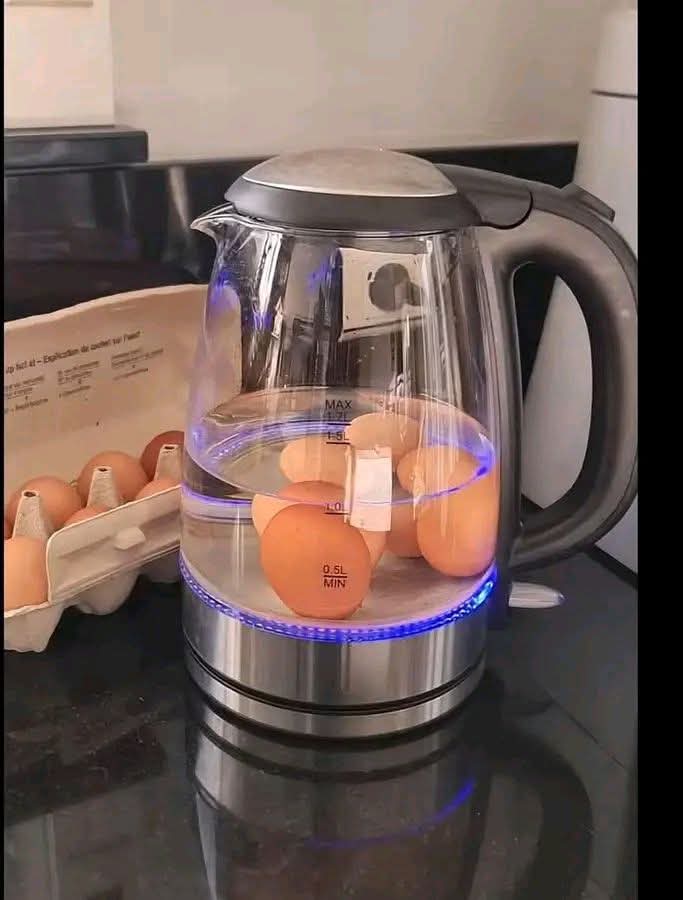 Ntombi N tweet media