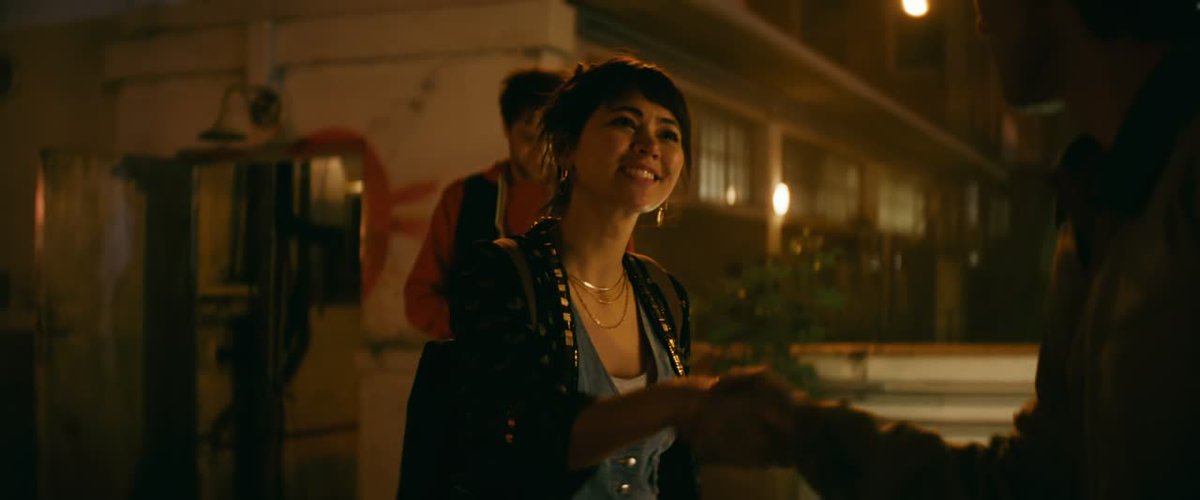 me_njl_'s tweet image. #HowToMakeAKilling

A pretty average dark comedy crime thriller has its moments, but mostly feels flat. The synopsis oddly gives off KGF-ish vibes at points 😂💯