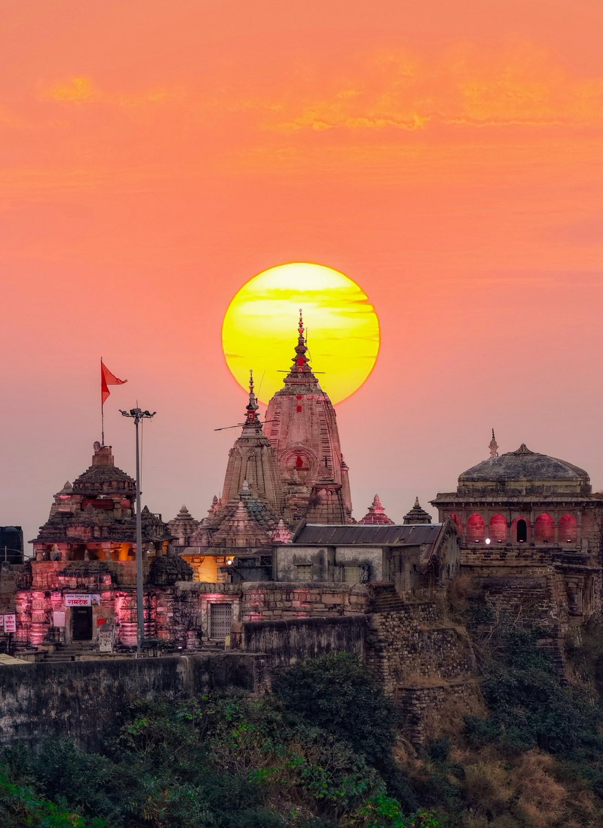 Mayank Tiwari tweet media