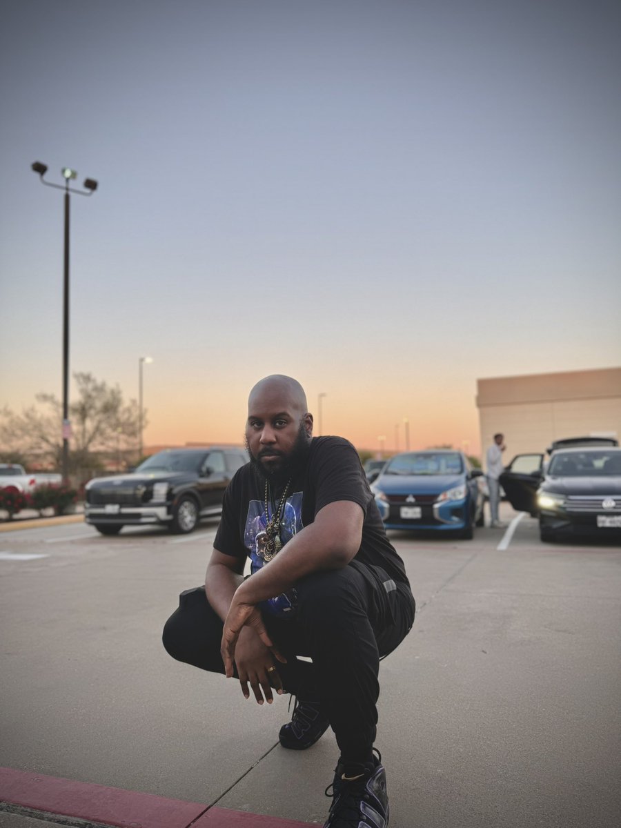 Daposhon tweet media