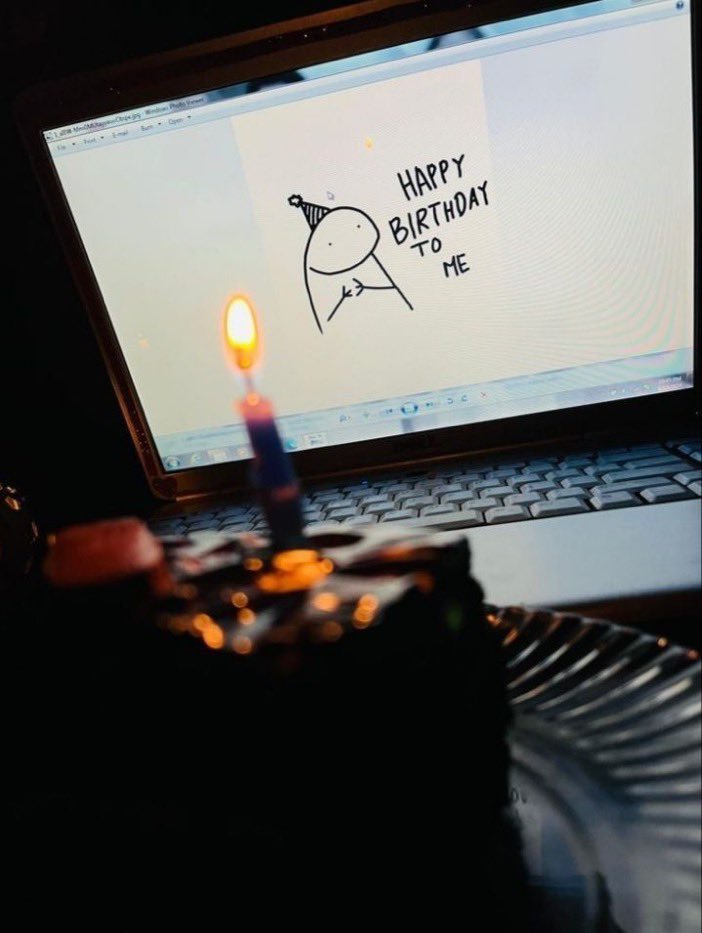 AWΞSOMΞ tweet media