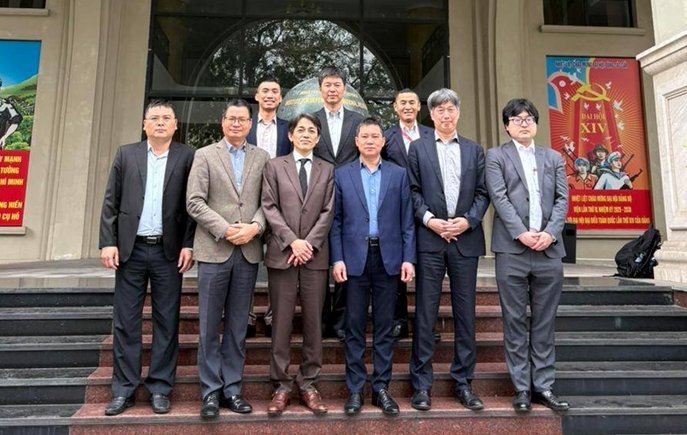 防衛省防衛研究所 tweet media