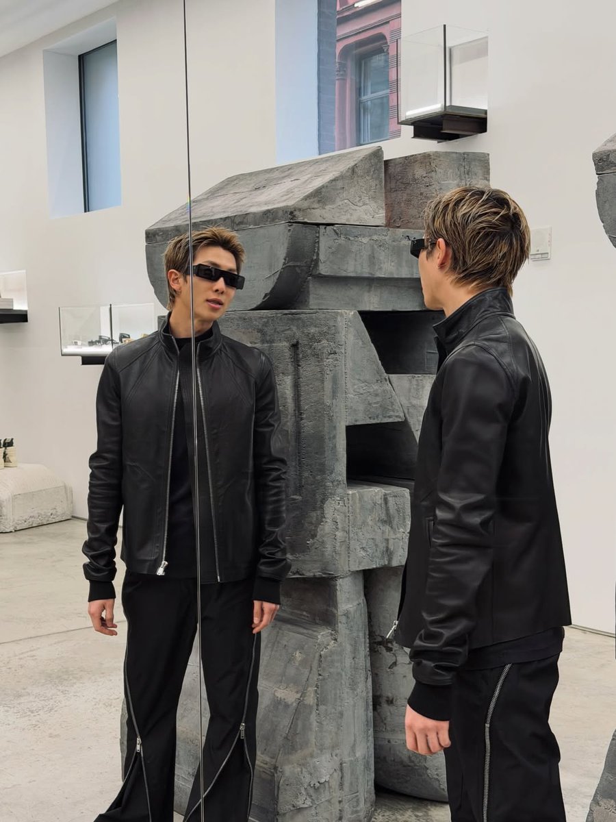 Kim Namjoon Source tweet media