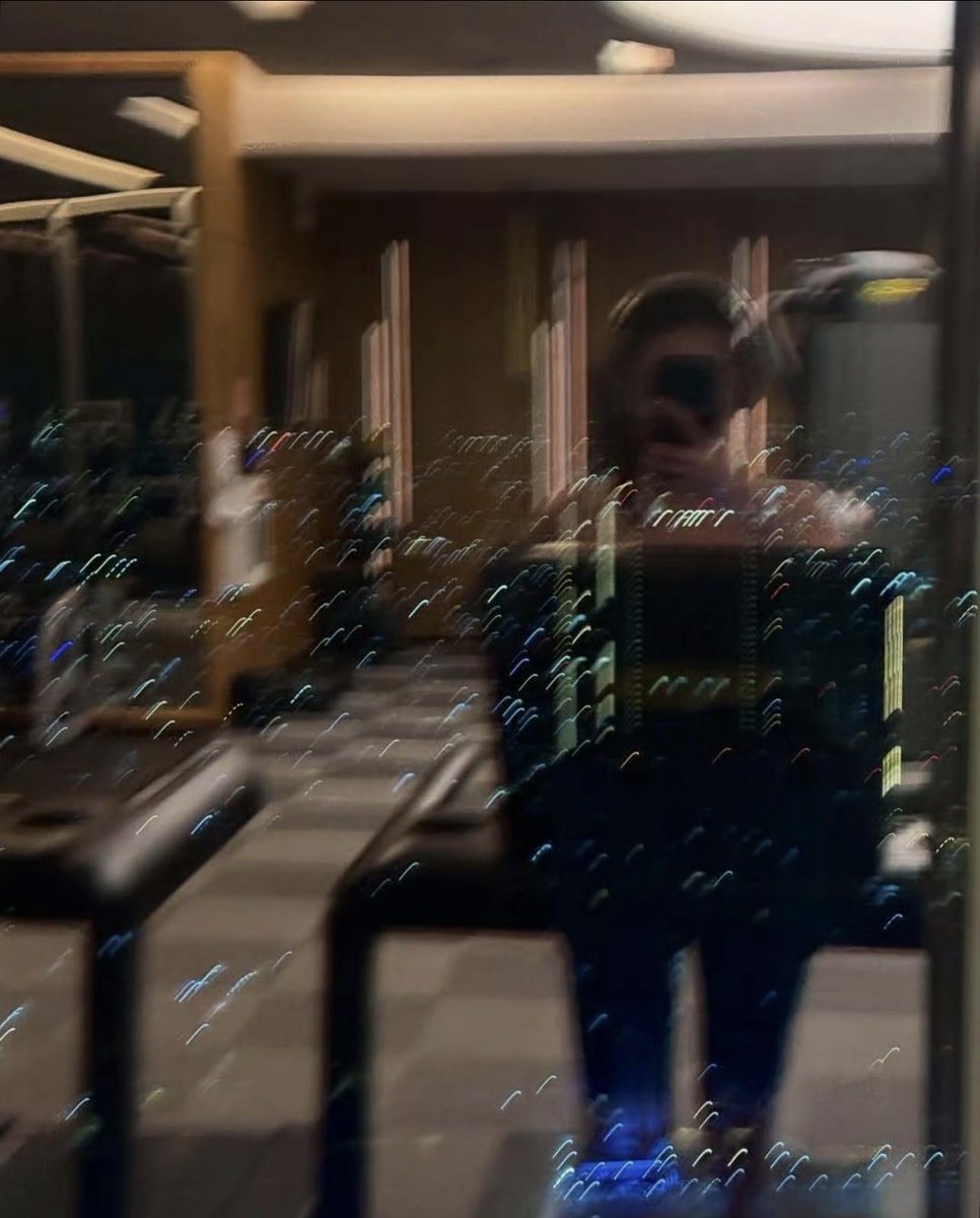 annie rated tweet media