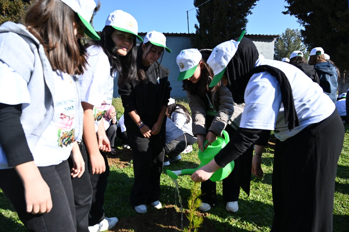 Uşak İl Millî Eğitim Müdürlüğü tweet media