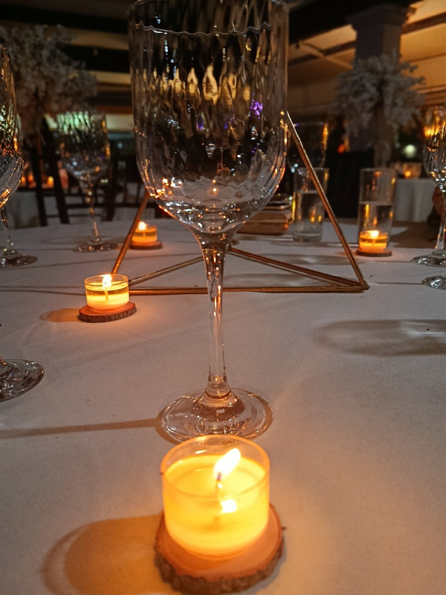 En la boda.