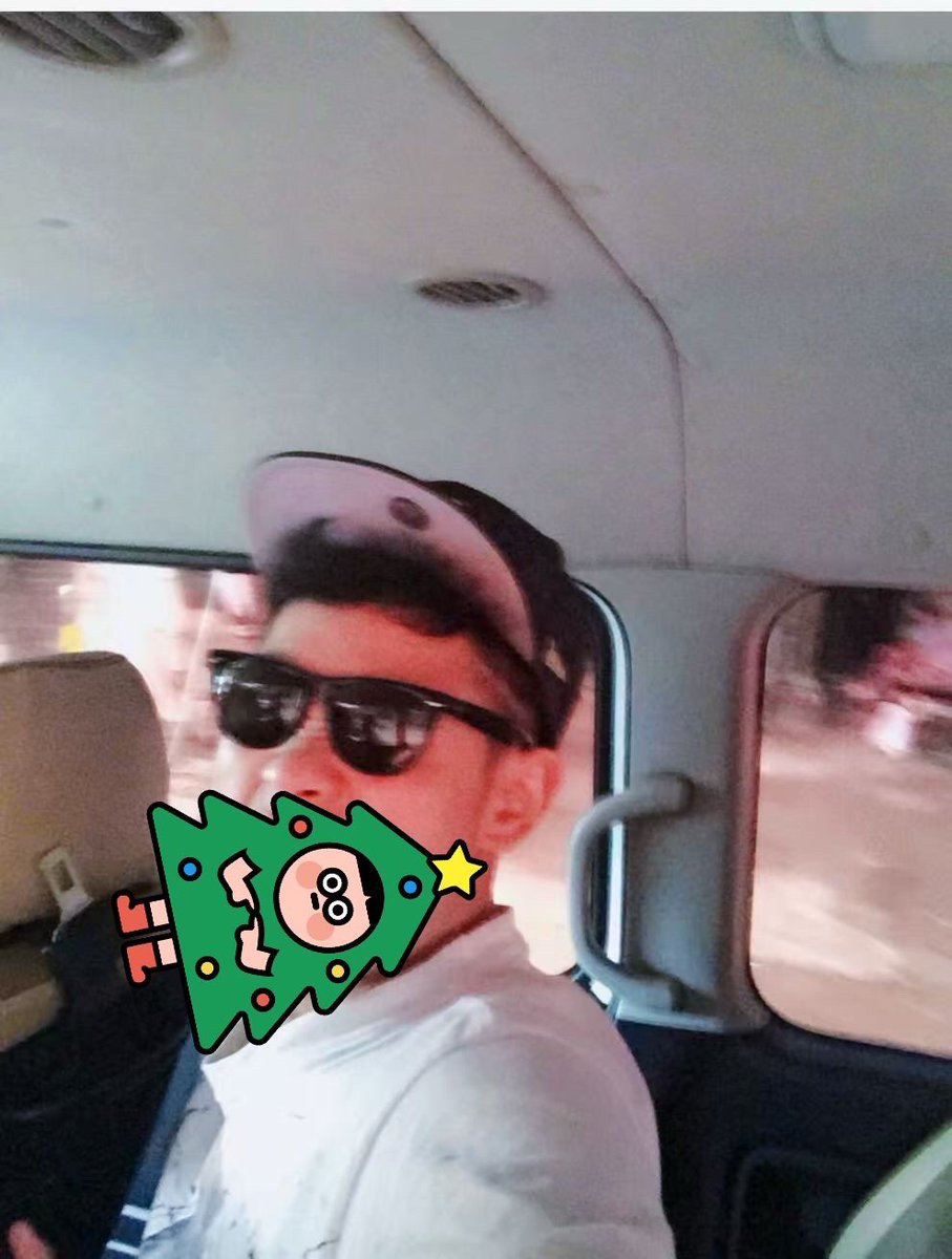 上海字母墙 tweet media