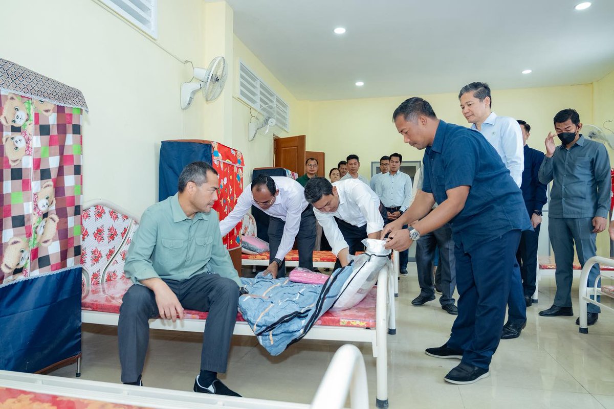 World Update tweet media