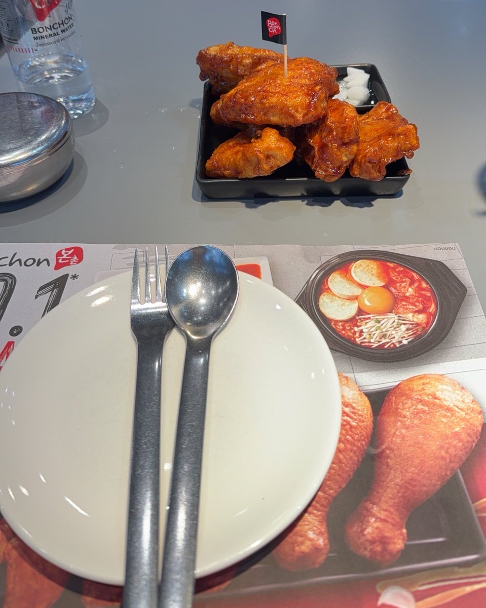 𝖪𝖾𝖾𝗇. tweet media