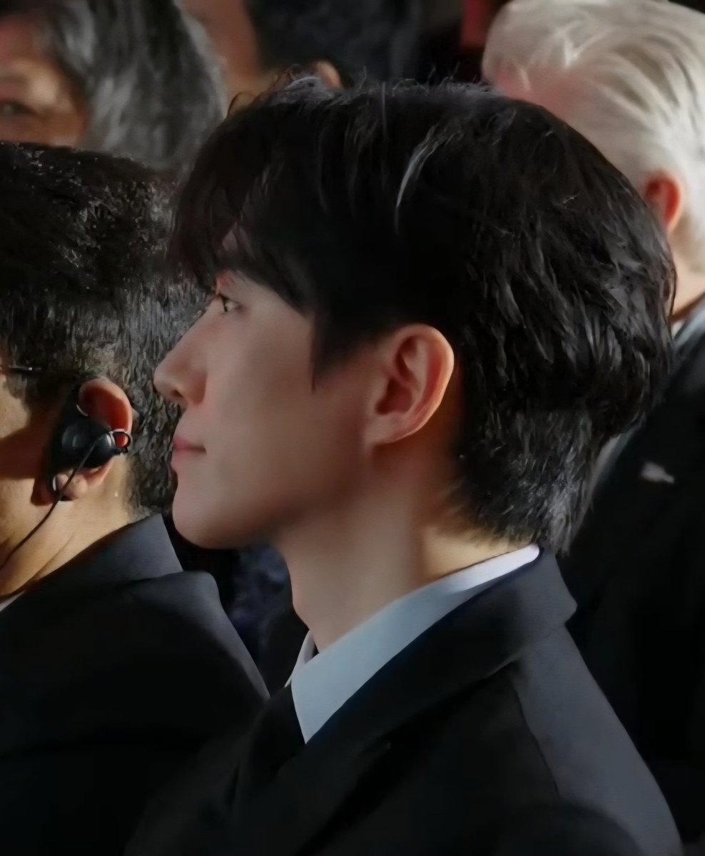 장조림맛라떼 tweet media