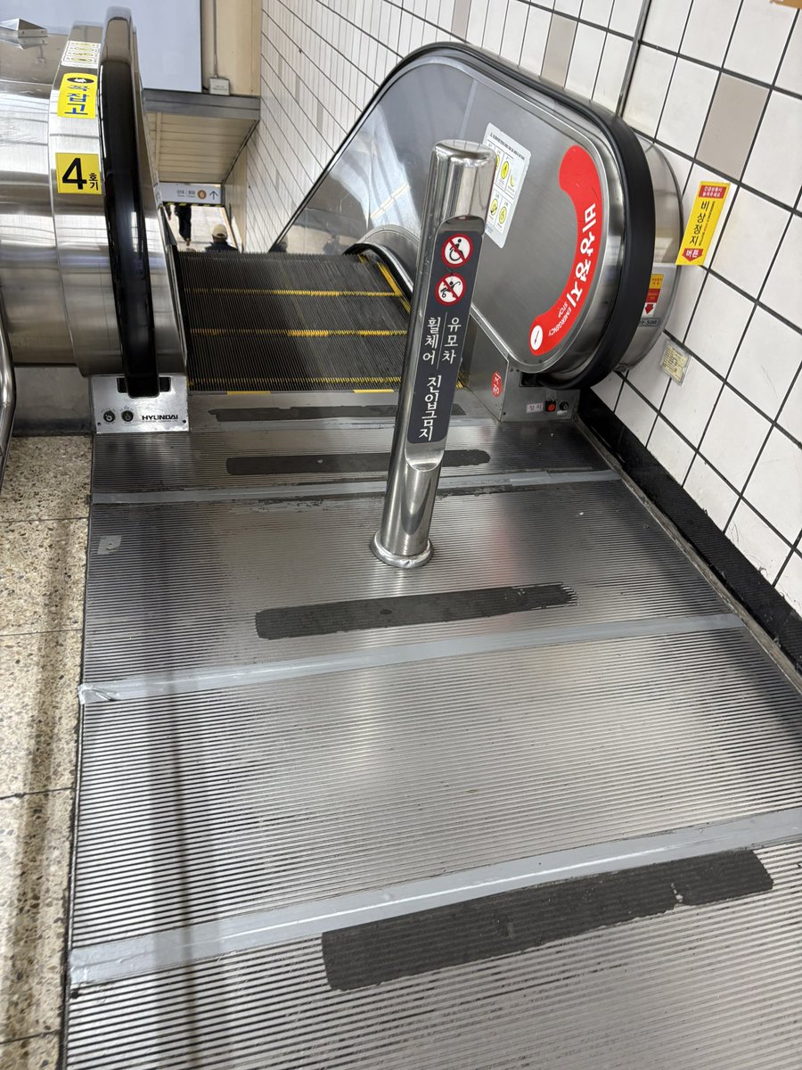 むーんらいと.ᐟ🍙🌽🌸☄️🍟 tweet media