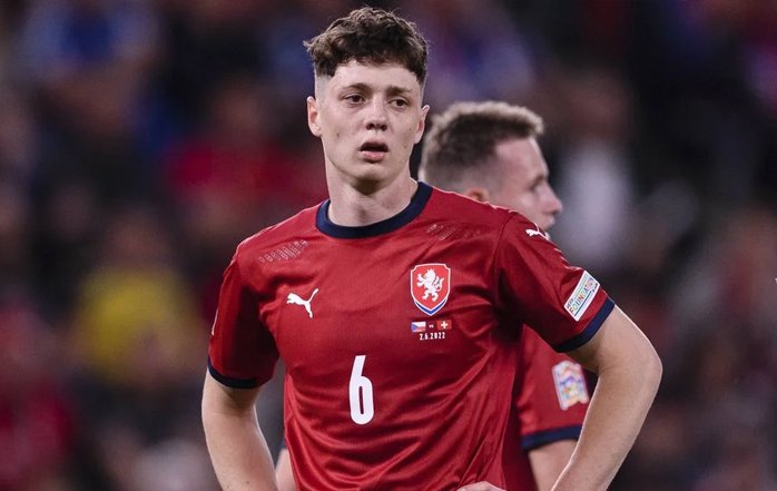 Nauetiputero tweet media