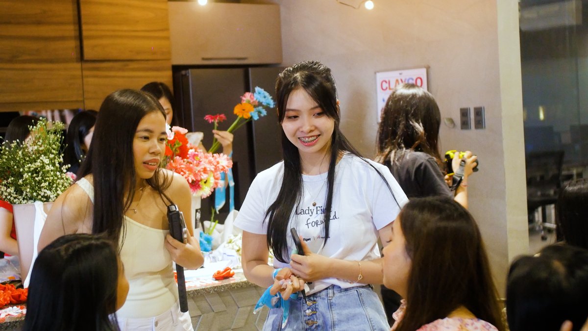 ara_squared's tweet photo. Flowers 🌸 + smart contracts ⛓️ + a room full of incredible Filipinas 🇵🇭 = the only collab that matters.

Last Sunday's Team1 Women Connect was proof that when women gather with intention, something powerful happens. We learned, we built, we bloomed , and the energy in that room? Unforgettable. 

The women in the Philippines are curious, bold, and hungry to build. Not just watching but creating. That's the future of Web3, and we are so here for it. 💻

A huge thank you to @AvaxTeam1  for organizing this amazing event and for having us as part of it 💙, and to @shebn_ , @babesnetxyz , and @cryptitaplays  for the incredible community love. 

You make spaces like this possible.
To every woman who showed up, Thank you. This isn't just an event. It's momentum. And we're just getting started. 🚀

#Blockchain4Her #WomenInWeb3  #Blockchain4Youth