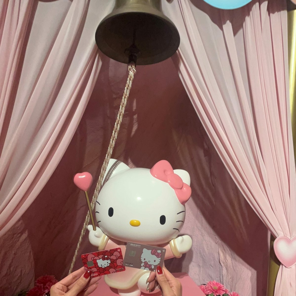 三井住友カード tweet media