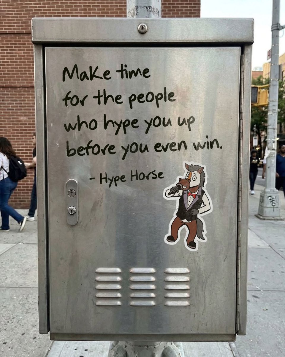 There are people in this world who genuinely want to see you win. 💜