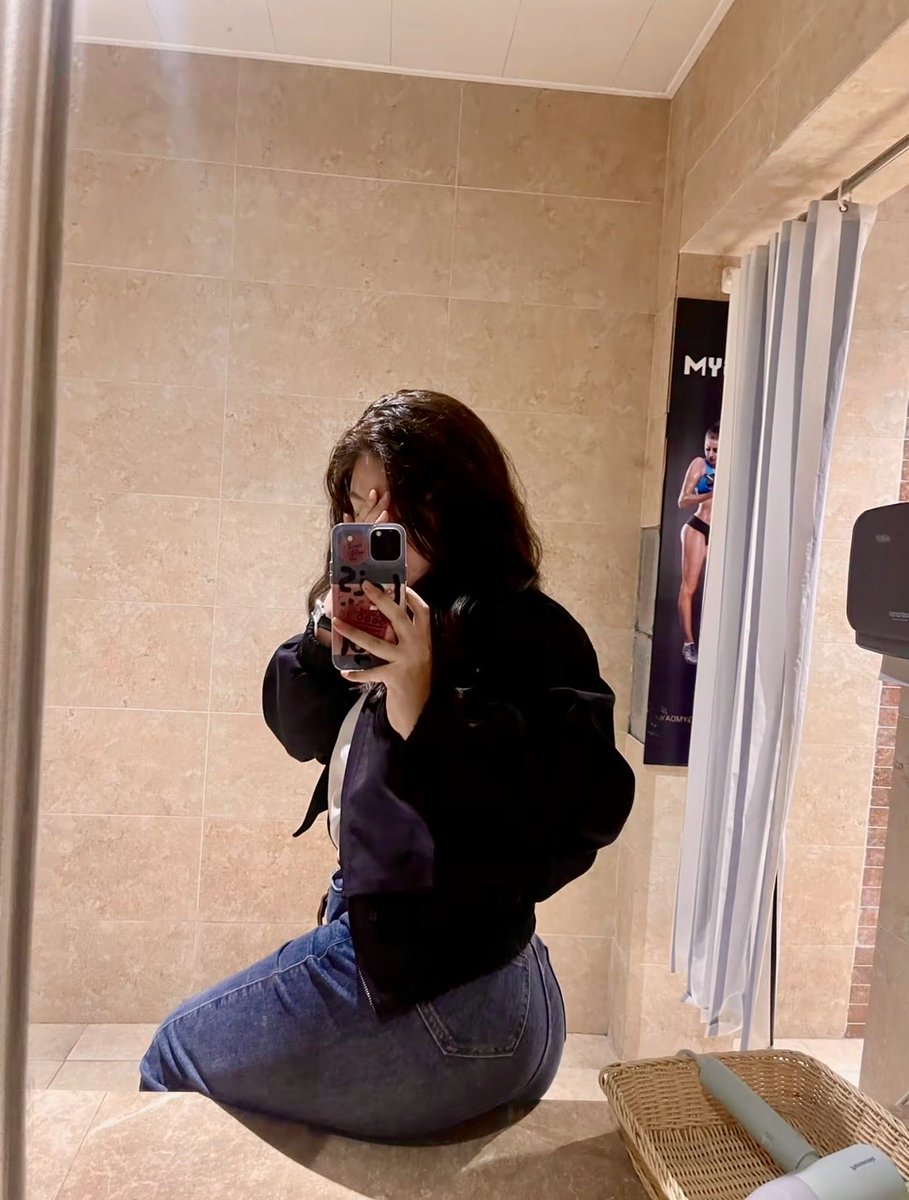 青岛CC tweet media