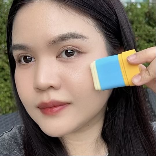 ชอบก็แชร์ tweet media