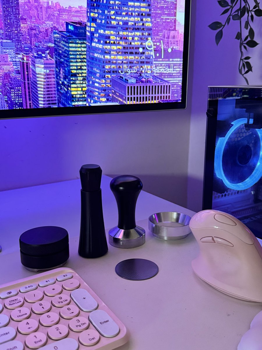 عائشة | 3D tweet media