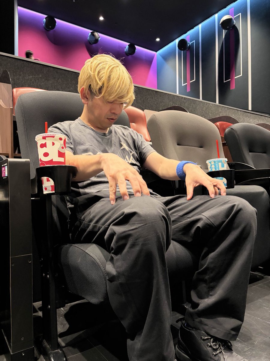 ダサザウルス・ファンキー無糖（おくだま） tweet media