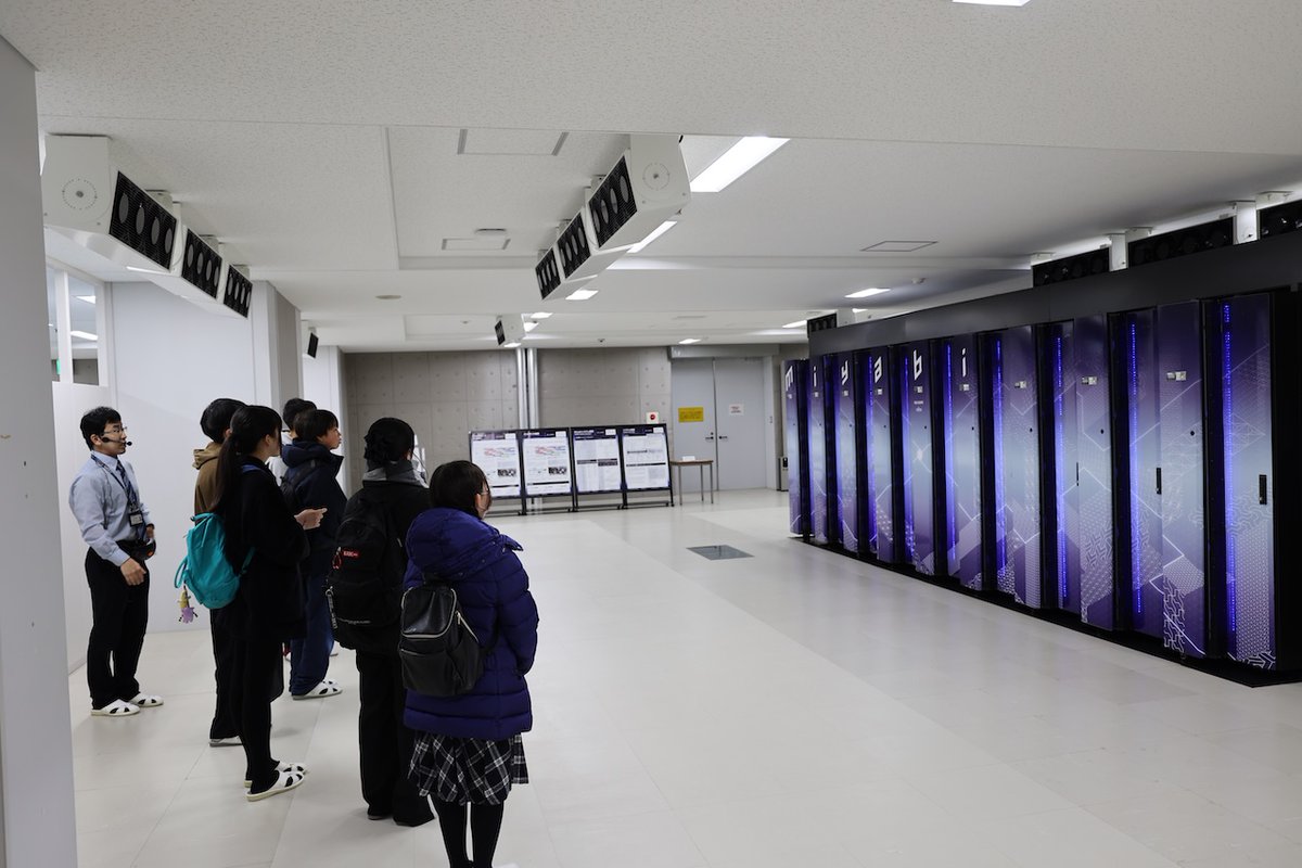 東京大学情報基盤センター tweet media