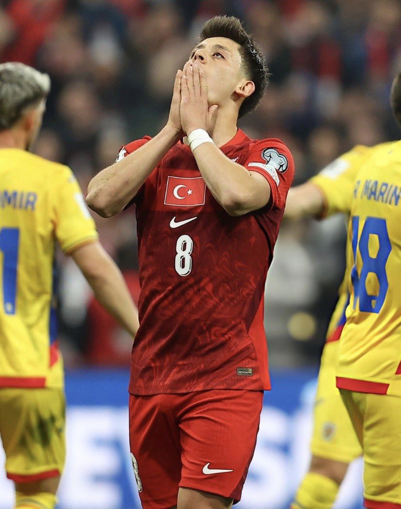 Celebs & Footballers tweet media