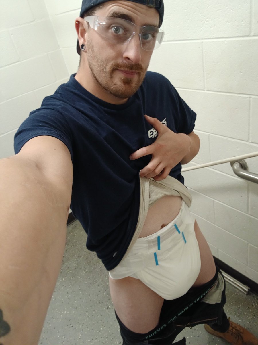 Kit Sloan (18+) tweet media