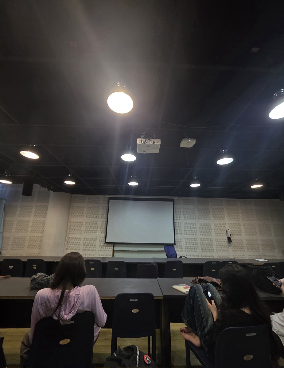 tutor_vm tweet media