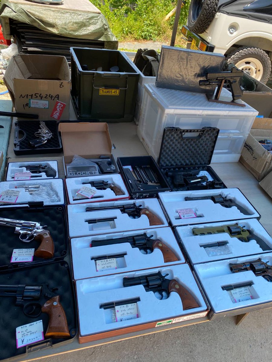 カタつムリ会長 tweet media