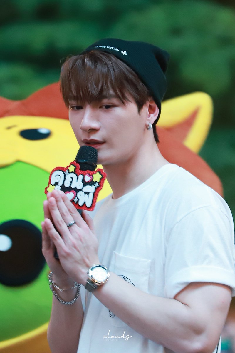 clouds ⛅️ tweet media