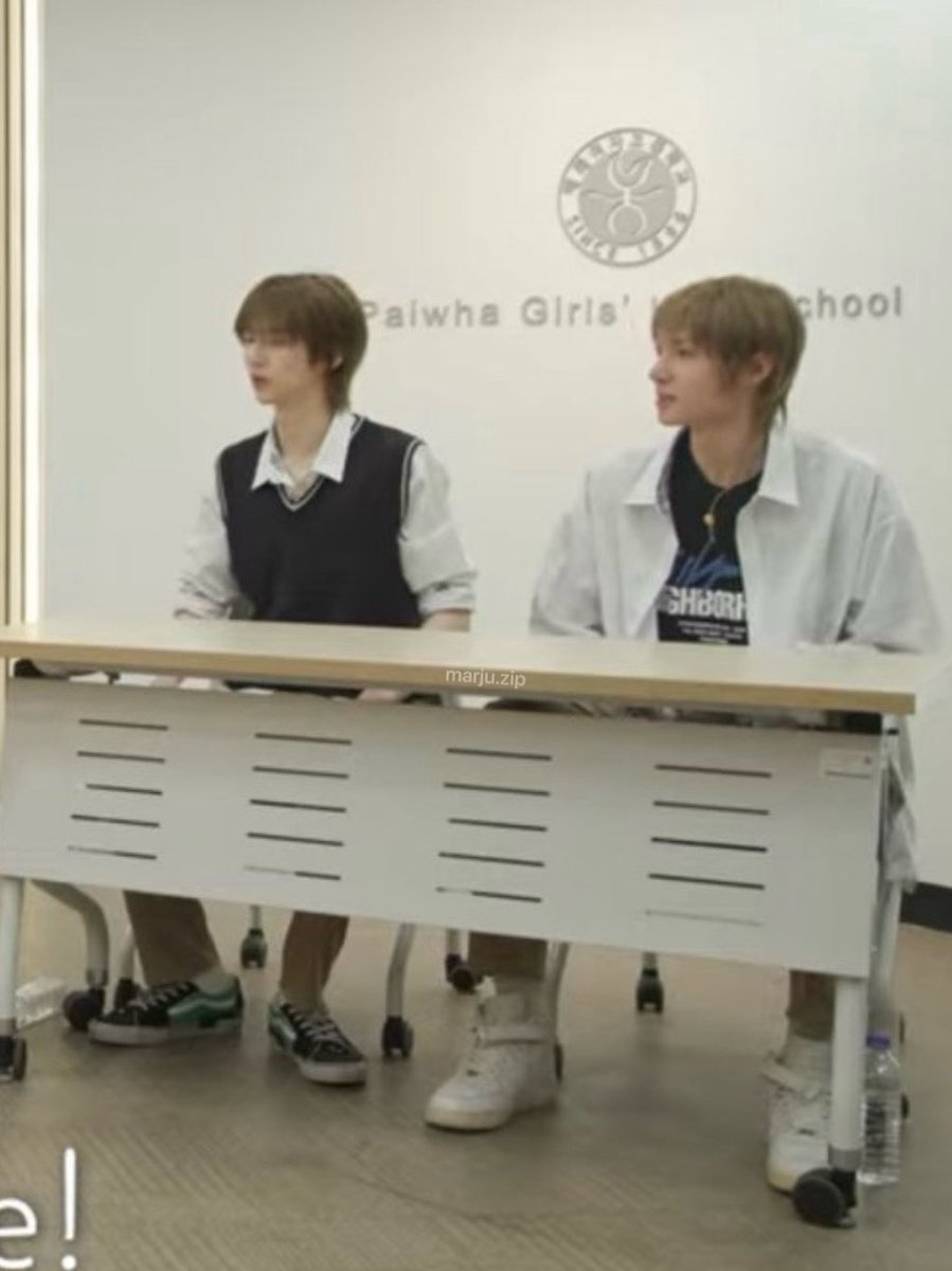 alunar ﾟ☾⋆☁︎⋆ tweet media