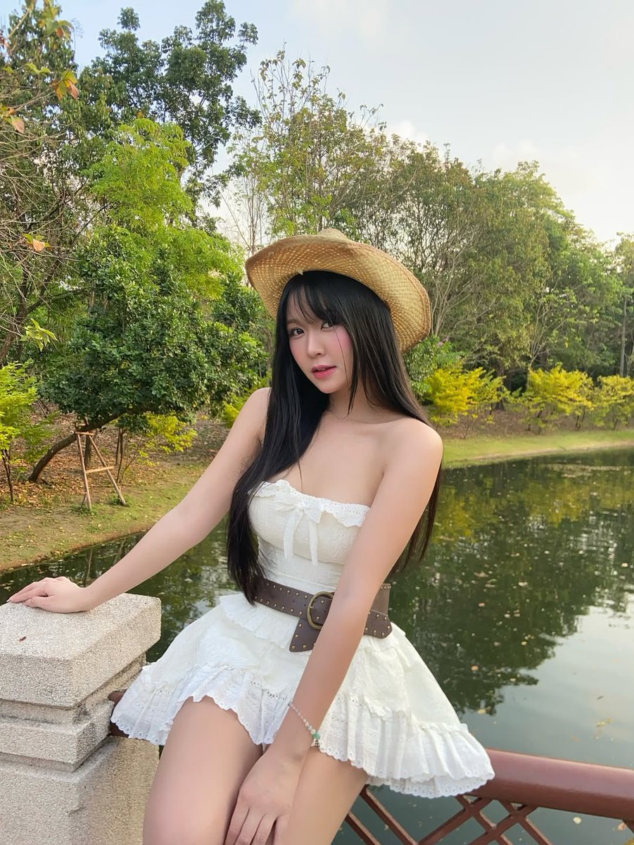 fc_earthbnk48's tweet photo. Earth‘s IG Update!! 

💚🚀🌏

#EarthNapason
#earthnps
#littleE
#Earthland
———
📍 ช่องทางการติดตาม : https://t.co/yVLvjn0dpW https://t.co/iU0IANDxu2
