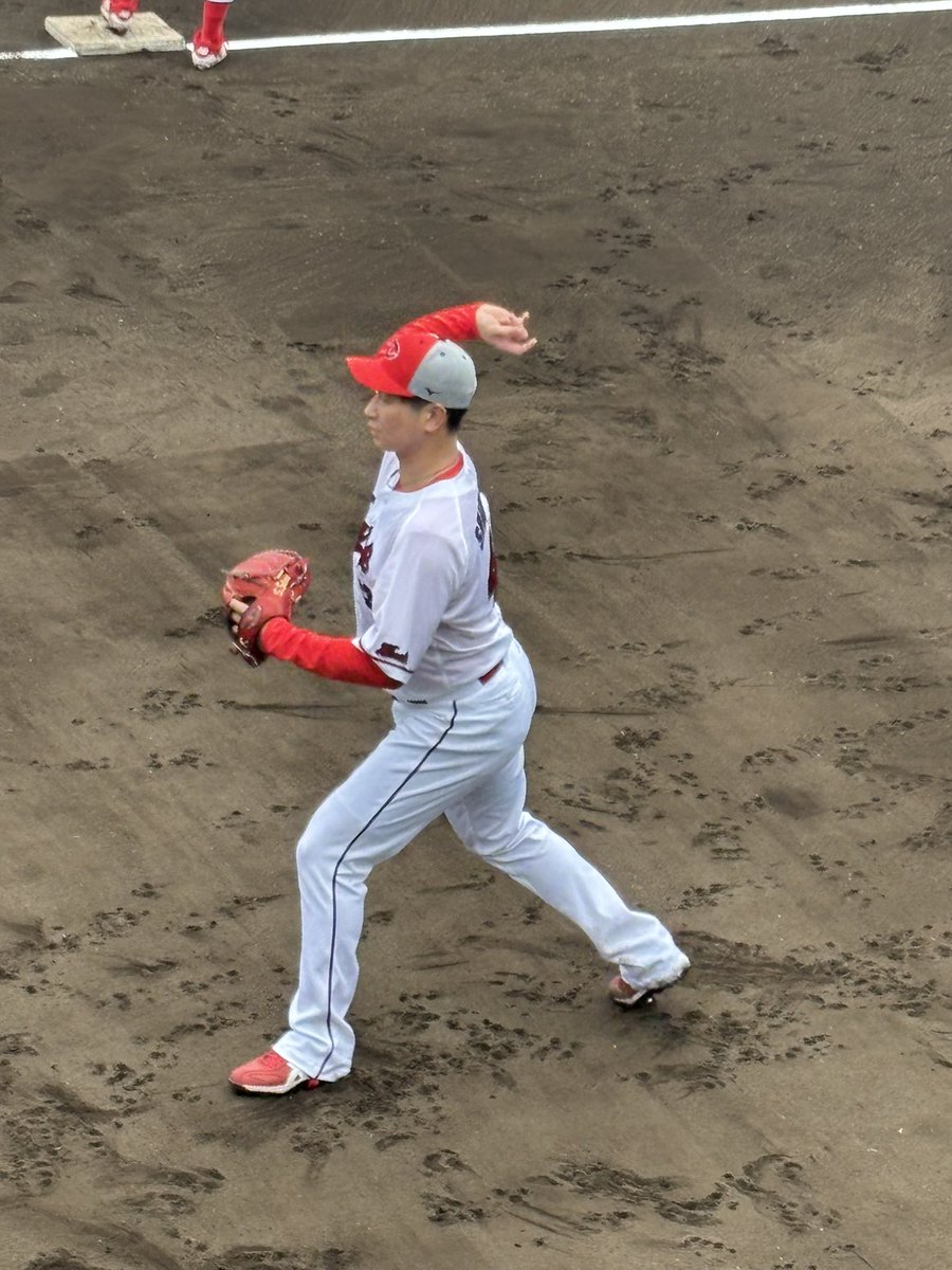 m_fo_ca's tweet photo. 開幕するので自己紹介

関東鯉党
97line🚹

関東外野に多く出没
マツダスタジアムに遠征して観戦⭐️

日南キャンプには毎年春と秋どちらも参戦中⭐️

是非カープファンともっと繋がって仲良く
なって連番とか現地で会える仲になれたら嬉しいです☺️

推し9.10.17.19.36.43
#カープファンと繋がりたい https://t.co/Haf1axhWjj
