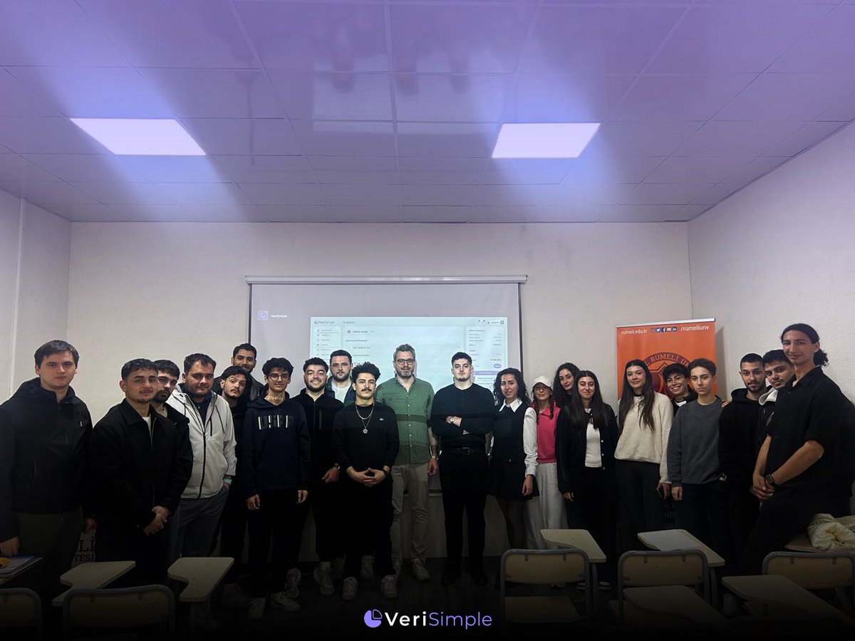 Veri_Simple's tweet photo. VeriSimple olarak 26 Mart’ta İstanbul Rumeli Üniversitesi  Kadıköy Uygulama ve Araştırma Yerleşkesi’nde harika bir buluşmaya imza attık 🚀

Spor Bilimleri Fakültesi Mücadele Sporları Kulübü ile birlikte, CEO’muz Dr. Eren Sezgen’in katılımıyla VeriSimple’ı anlattık, merak edilen soruları cevapladık ve dopdolu bir sohbet gerçekleştirdik!

Enerjisi yüksek, samimi ve gerçekten keyifli bir ortam vardı 🙌
Birlikte üretmeye, paylaşmaya ve büyümeye devam!

Katılan herkese teşekkürler 🔥

#VeriSimple #RumeliÜniversitesi #Girişimcilik #Teknoloji #Networking #Üniversite