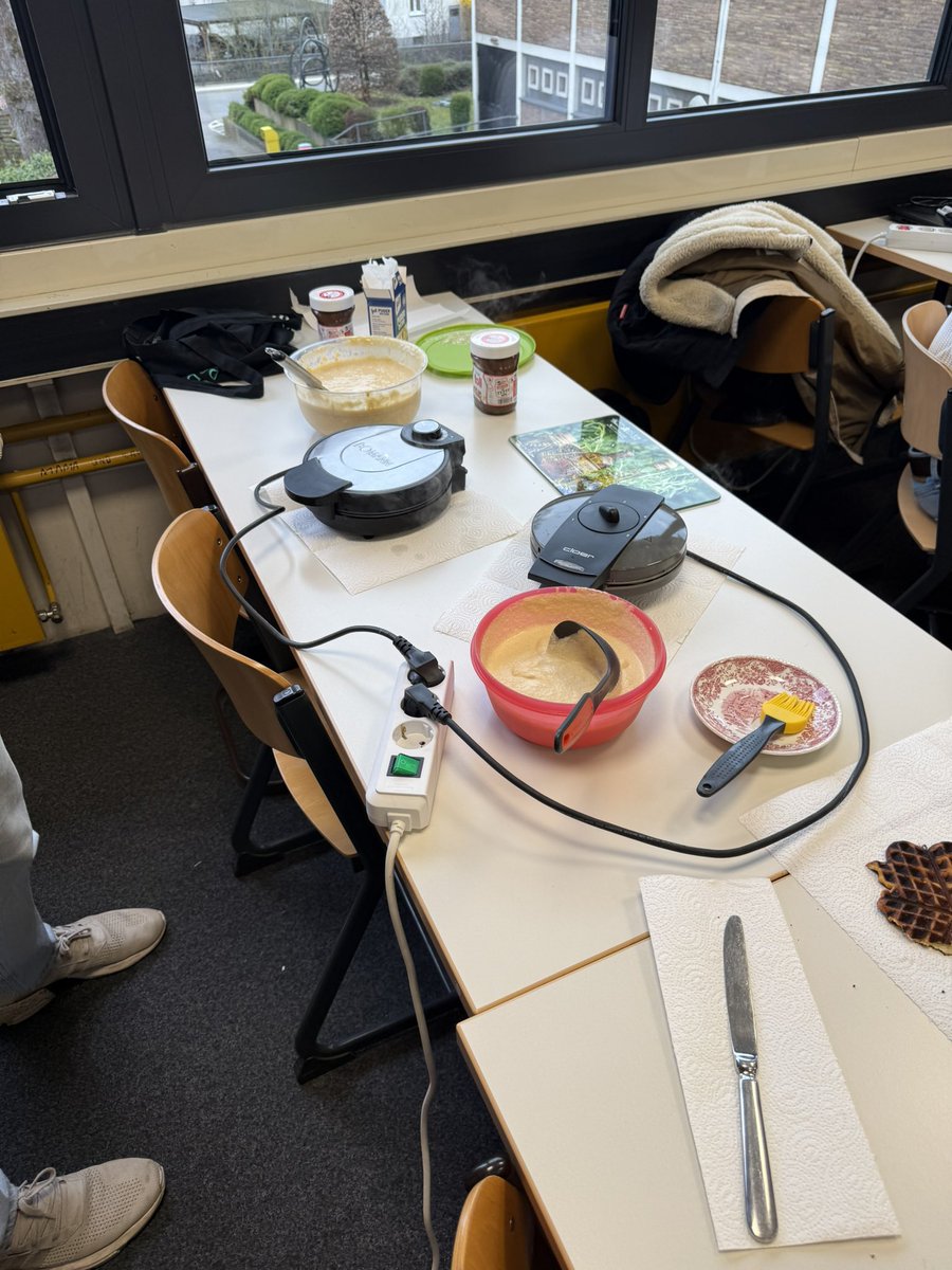 Jumpie18 tweet media