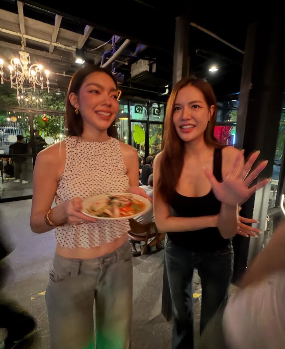 FENDIING tweet media