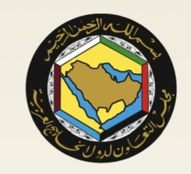 SalehAlmulla's tweet photo. مضيق هرمز تنطبق عليه اتفاقية قانون البحار (1982) المحمية أممياً، ويعتبر ممرًا مائيًا دوليًا، ويخضع لنظام "المرور العابر"..
مساومة النظام الإيراني، والمطالبة بإدارة المضيق وأخذ جباية!!. وبأن يكون تحت وصايته، مطالبة ساذجة جداً ورخيصة، وتكشف عن زيف ادعاءاته عن حربه الأسلامية والقومية المقدسة!!..

النظام الإيراني يتخبط، وسيلفظ أنفاسه الأخيرة، إن حاول التعدي على سيادة دول الخليج ومصالحها الاقتصادية!