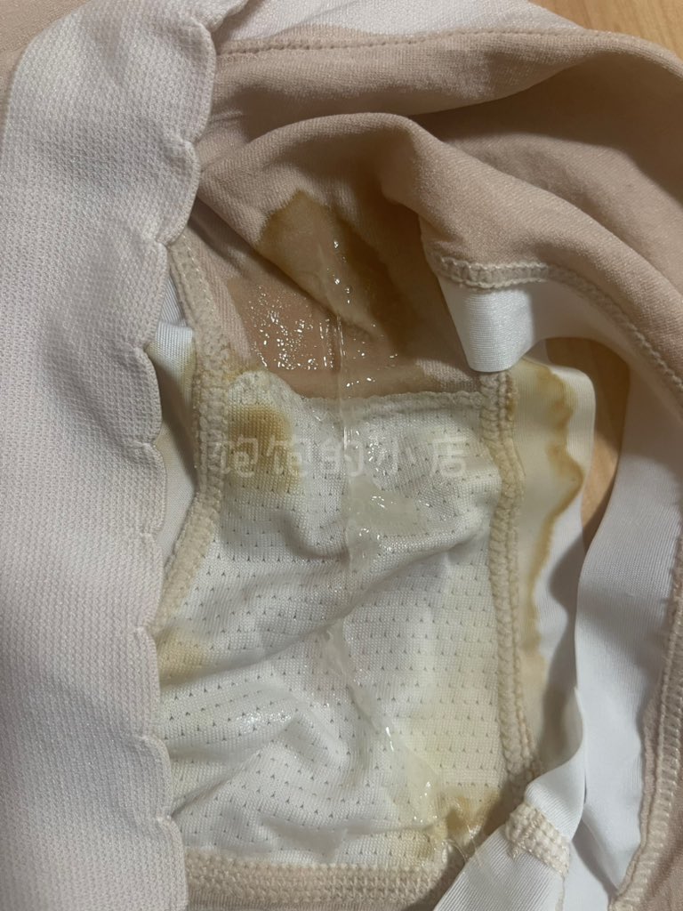 饱饱（原味卖家 主页有抽奖） tweet media